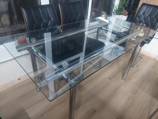 Buy & Sell North West London Harrow - Photos for Glass Dining Table 6 seater