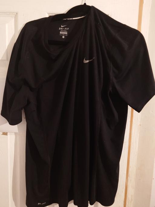 Buy & Sell South East London Lambeth - South East London - Photos for Nike Dri Fit running T-Shirt