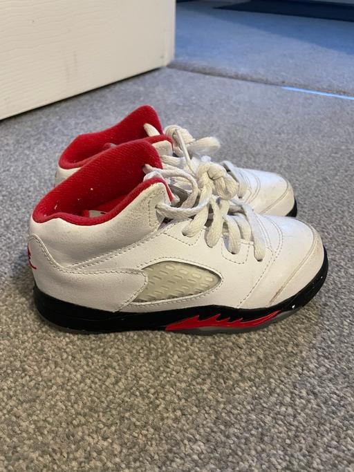 Buy & Sell Wokingham Finchwood Park - Reading - Photos for Nike Air Jordan Trainers