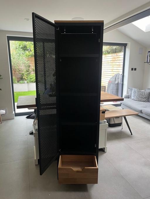 Buy & Sell South West London Clapham - South West London - Photos for Metal and wood tall cabinet