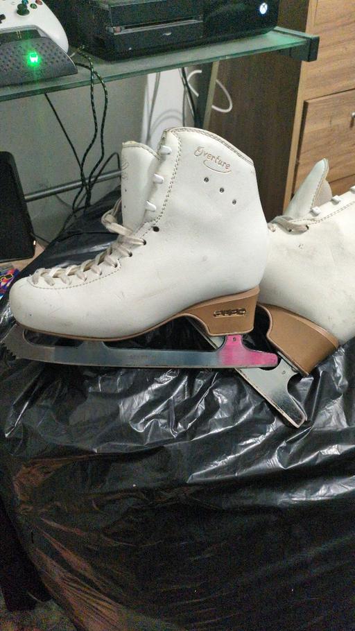 Buy & Sell West Midlands Walsall - Photos for EDEA Overture pro ice skates.