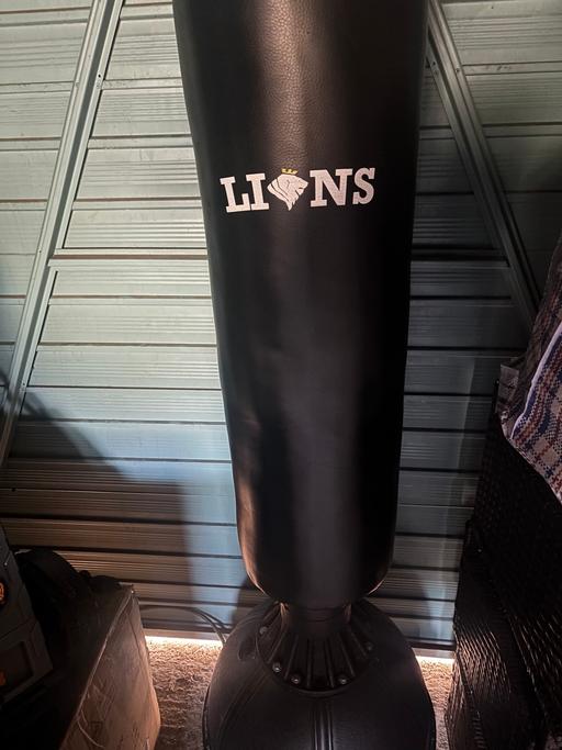 Buy & Sell Essex Rochford - Photos for Freestanding punchbag