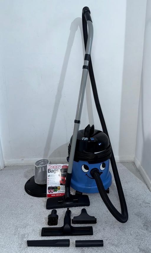 Buy & Sell East London Millwall - East London - Photos for Henry Wet & Dry Vacuum Cleaner