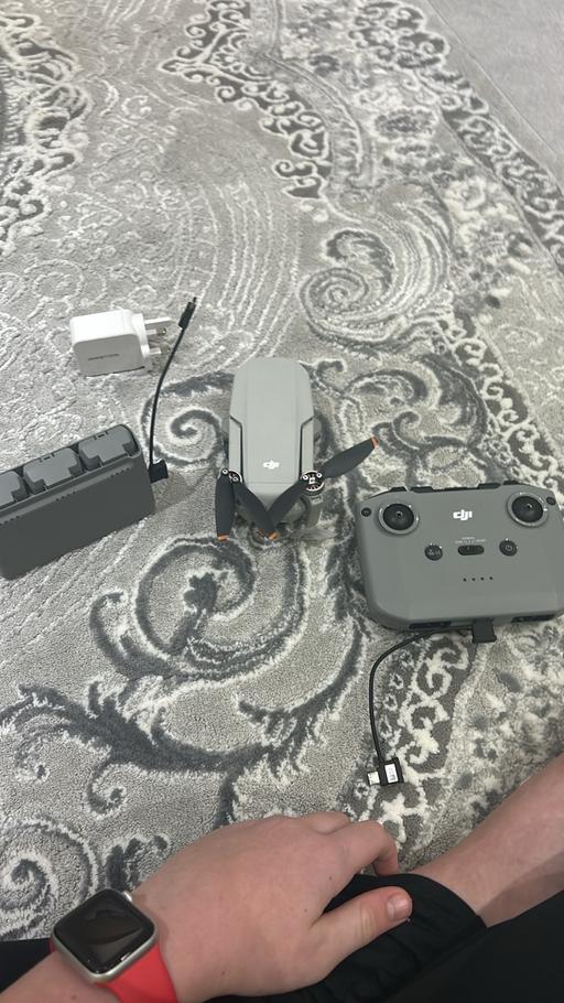 Buy & Sell Surrey Guildford - Photos for DJI mini 2 fly more combo