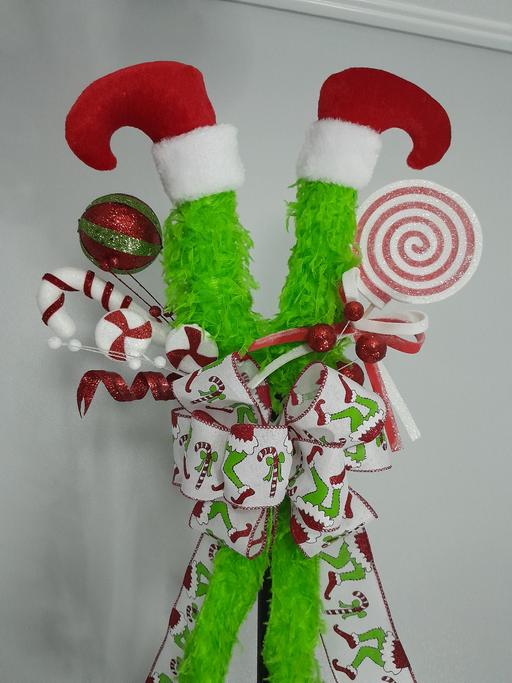 Buy & Sell West Midlands Walsall - Photos for Grinch inspired christmas tree topper