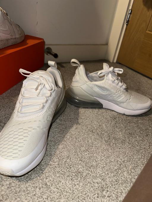 Buy & Sell Staffordshire Lichfield - Photos for NIKE AIR MAX 270 WHITE