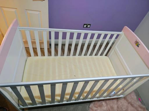 Buy & Sell East Riding of Yorkshire Wawne - Hull - Photos for OBaby Cot Bed with Mattress