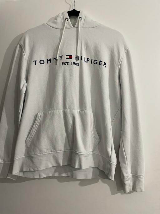 Buy & Sell Surrey Spelthorne - Photos for Tommy Hilfiger hoodie