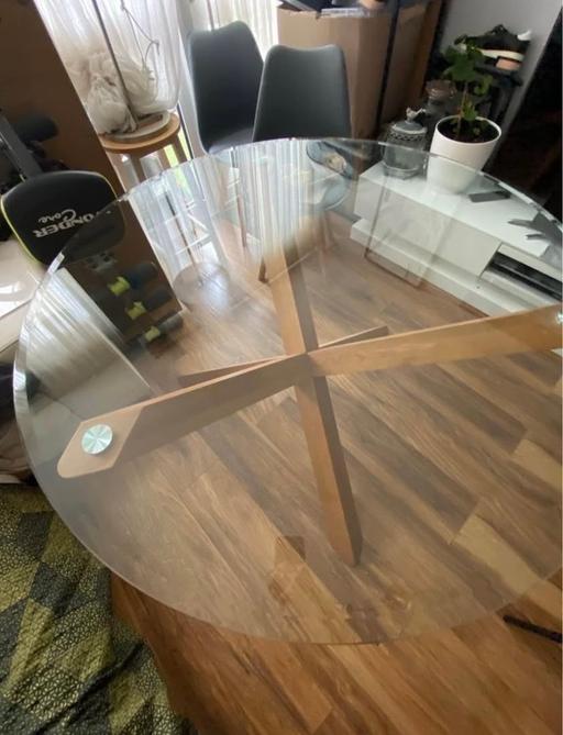 Buy & Sell South East London Bermondsey - South East London - Photos for Glass table