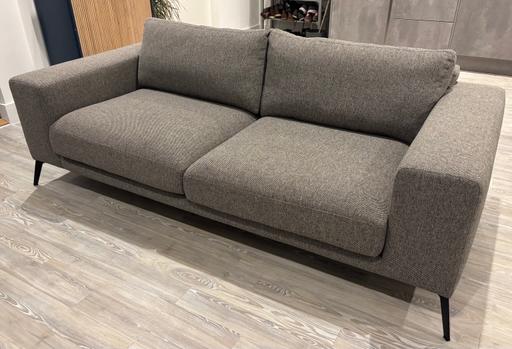 Buy & Sell Central London Waterloo - Central London - Photos for 3 Seater Sofa (only 6 months old)