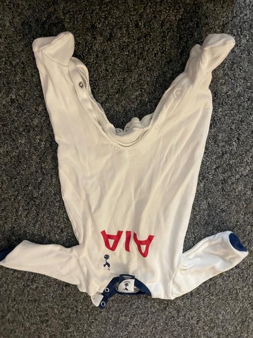 Buy & Sell Vale of Glamorgan - Wales Barry - CF63 - Photos for tottenham hotspur baby grow