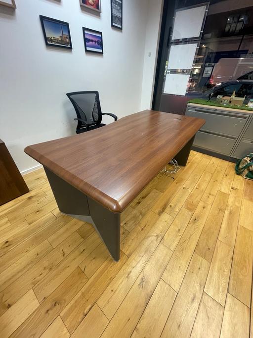 Buy & Sell North London Hackney - N16 - Photos for Large office desk