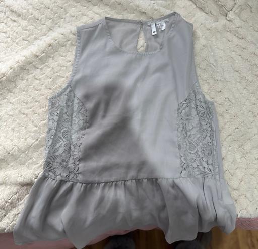 Buy & Sell South East London Crofton Park - South East London - Photos for Grey sleeveless top