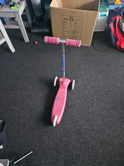 Buy & Sell West Midlands Solihull - Photos for evo scooter pink