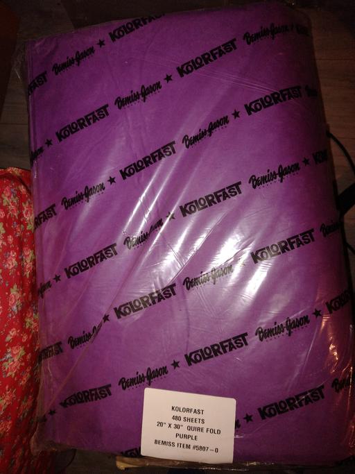 Buy & Sell West Midlands Sandwell - Photos for 480 sheets tissue paper purple