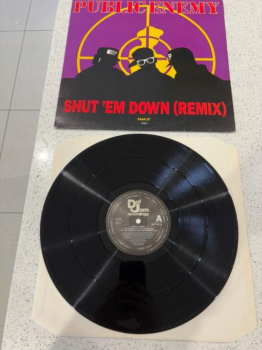 Buy & Sell Wiltshire Swindon - Photos for Public enemy shut em down 12 inch vinyl