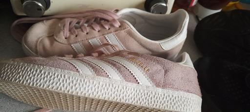 Buy & Sell West Midlands Walsall - Photos for Adidas gazelle trainer's size 2