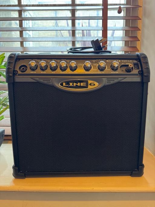 Buy & Sell West Yorkshire Leeds - Photos for Line6 Spider II 15 w 18” Guitar Amp