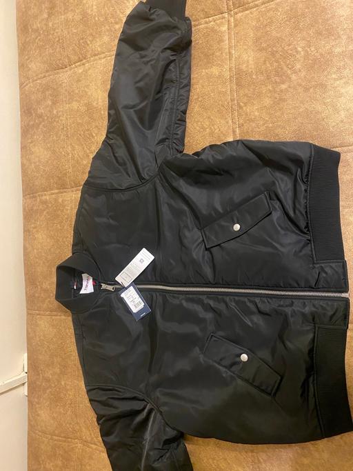 Buy & Sell East London Cann Hall - East London - Photos for Tommy oversized bomber jacket