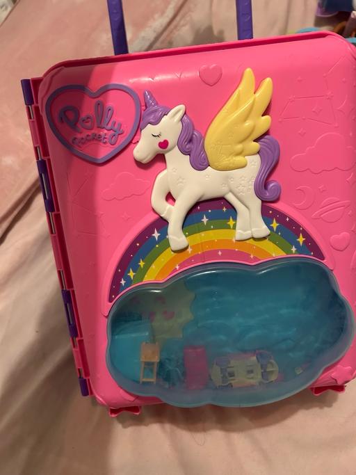 Buy & Sell South East London Chinbrook - South East London - Photos for Polly pocket pull along suitcase