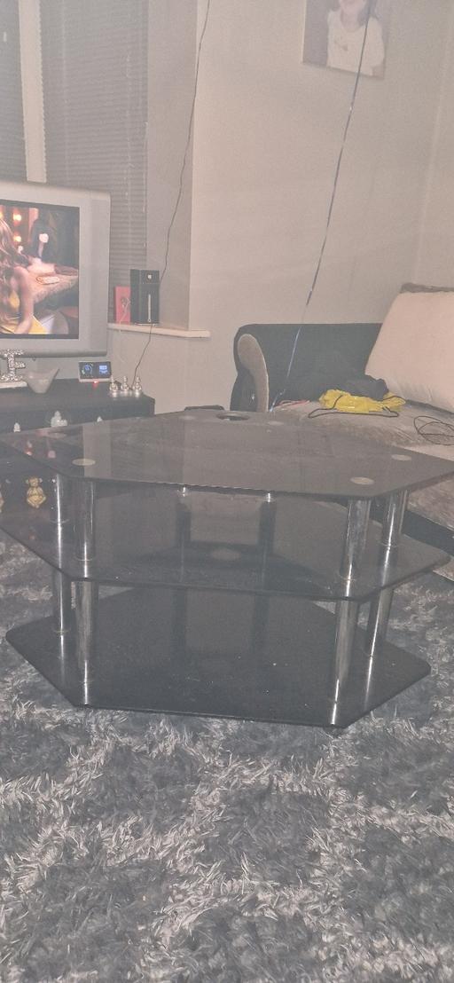 Buy & Sell West Midlands Birmingham - Photos for glass tv stand