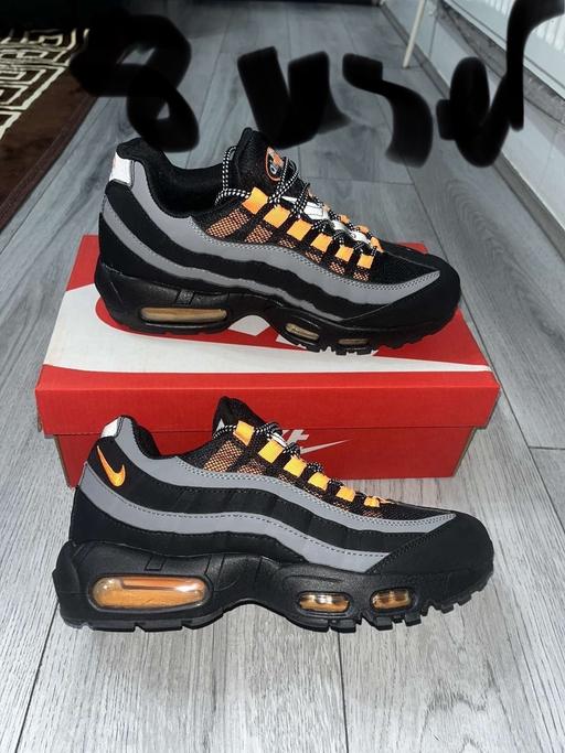 Buy & Sell West Midlands Birmingham - Photos for Nike airmax 95 crimson orange