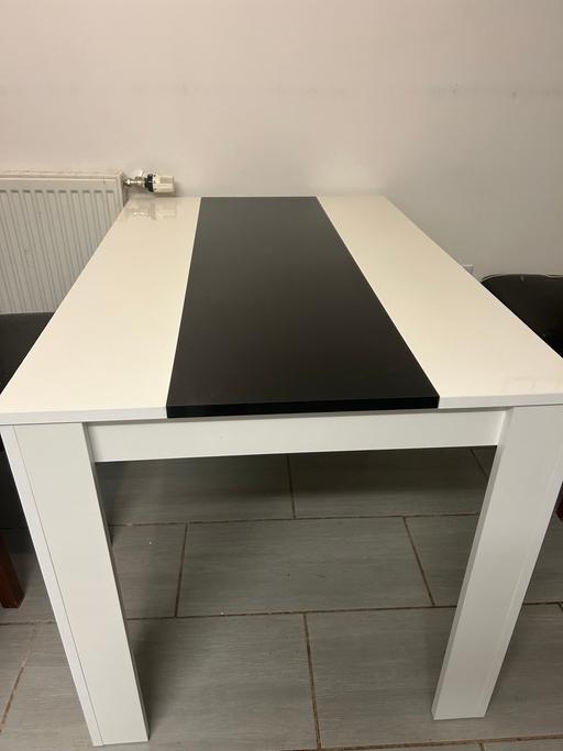 Buy & Sell West Midlands Birmingham - Photos for Wooden gloss table black and white