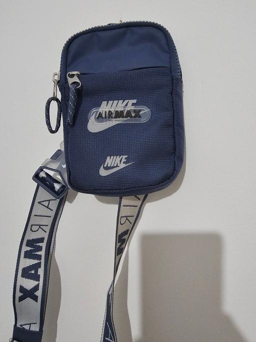 Buy & Sell West Midlands Birmingham - Photos for Nike Airmax Crossbody Bag