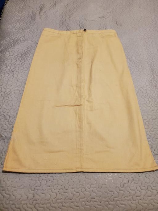 Buy & Sell East London Blackhorse Road - East London - Photos for Cream Jean skirt size 16