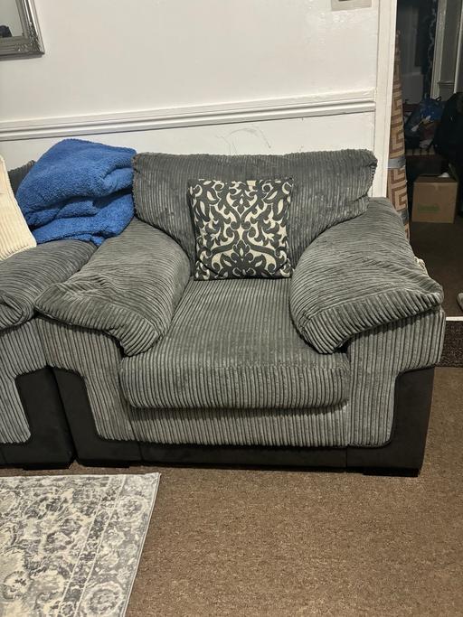 Buy & Sell East London Plaistow - East London - Photos for VERY Phoenix Arm Chair - Hardly used