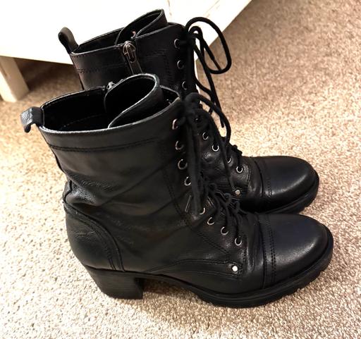 Buy & Sell West London West Kensington - West London - Photos for John May Leather Chunky Heel Biker Boots