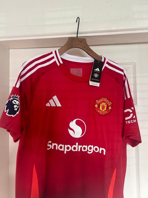 Buy & Sell Leicestershire Charnwood - Photos for Manchester United home shirt