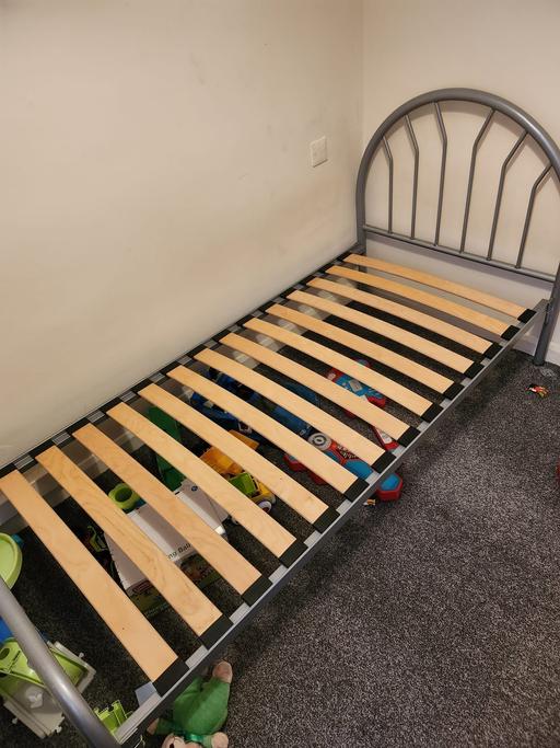 Buy & Sell South Yorkshire Sheffield - Photos for Single Bed frame x2