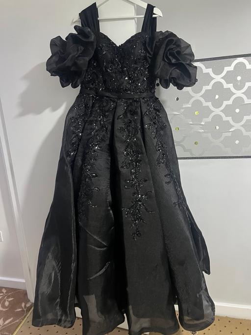 Buy & Sell West London Hounslow - Photos for Ball gown