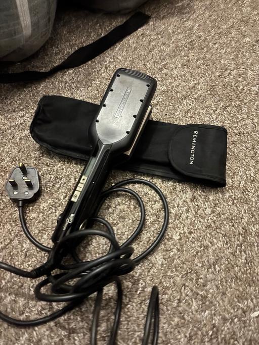 Buy & Sell East London Forest Gate - East London - Photos for Remington Wet2Straight hair straightener