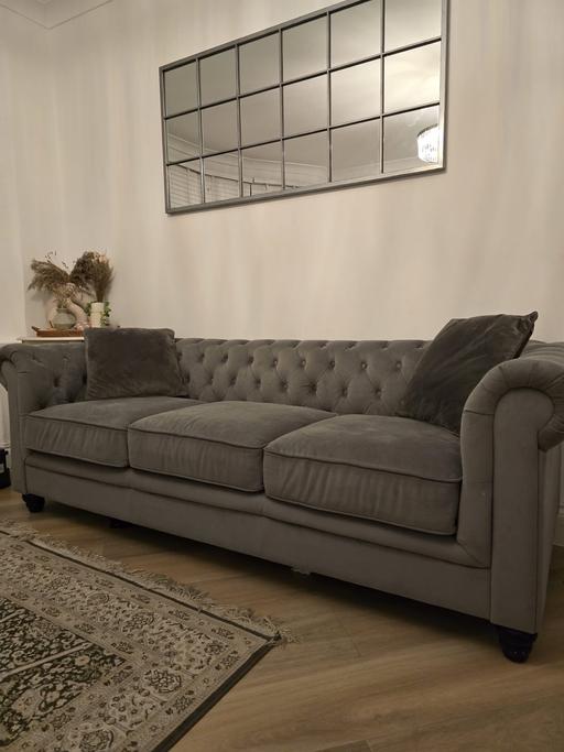 Buy & Sell East London Havering - Photos for Chesterfield sofa