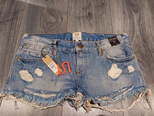 Buy & Sell Surrey Elmbridge - Photos for River Island Womens Denim Super Shorts Mind B