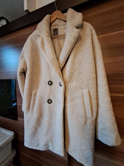 Buy & Sell West Midlands Sandwell - Photos for uk10-12 ladies fur/teddy coat