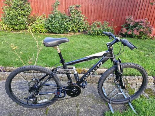 Buy & Sell West London Hillingdon - Photos for BOYS CARRERA BIKE BICYCLE