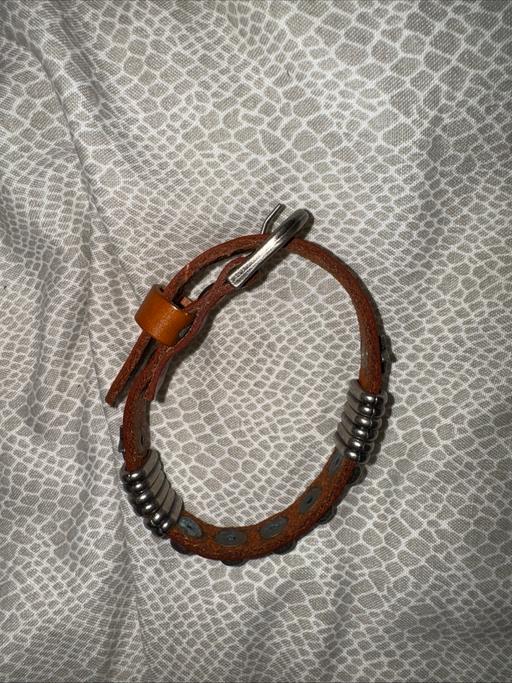 Buy & Sell South West London Richmond upon Thames - Photos for Brown Men Bracelet