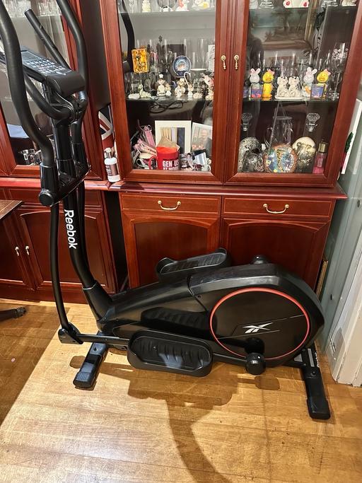 Buy & Sell East London Waltham Forest - Photos for reebok cross trainer