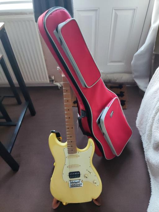 Buy & Sell West Midlands Walsall - Photos for Jet JS 400 guitar. Strat style.