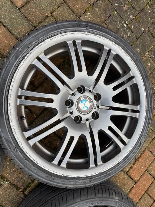 Vehicles West Midlands Sandwell - Photos for Single bmw / Volkswagen alloys