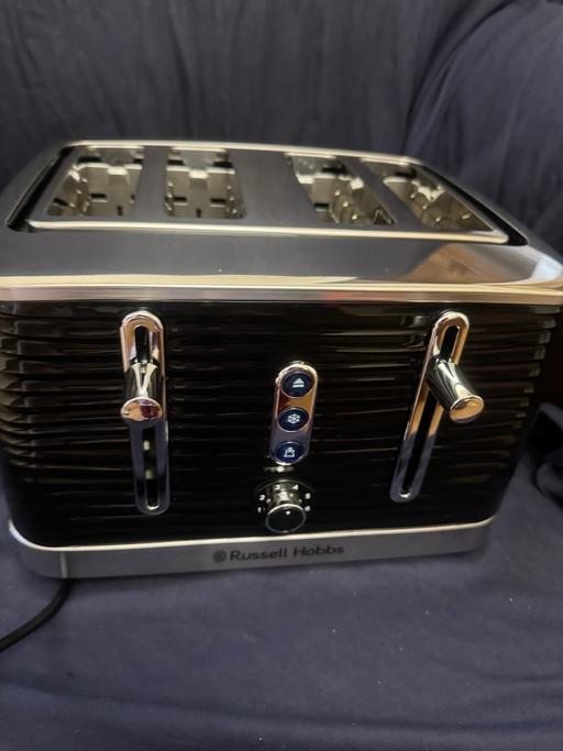 Buy & Sell Derbyshire Derby - Photos for Russel hobbs four slice toaster