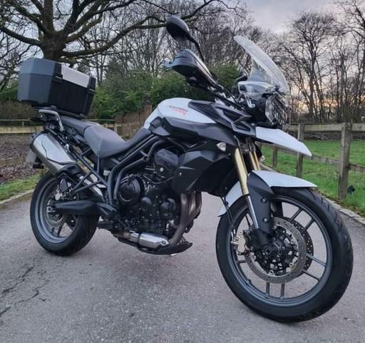 Vehicles East London Leamouth - East London - Photos for Triumph Tiger 800 2011