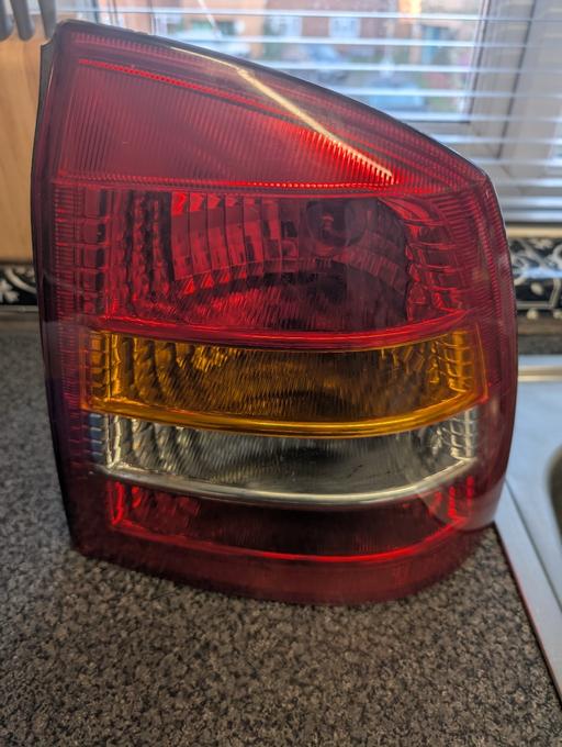 Vehicles Worcestershire Redditch - Photos for astra rear lamp ride side