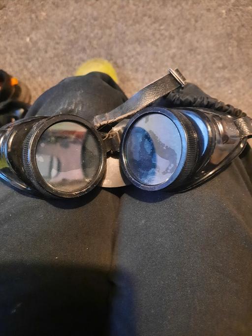 Buy & Sell South East London Nunhead - South East London - Photos for welding goggles..