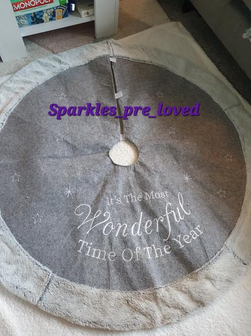 Buy & Sell South Yorkshire Doncaster - Photos for Christmas tree skirt