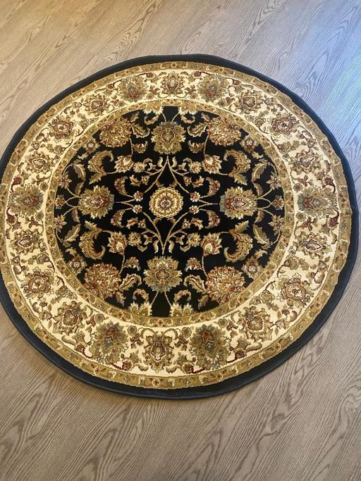 Buy & Sell South East London Elmers End - South East London - Photos for Round rug brand new 120 x 120