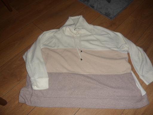 Buy & Sell Greater Manchester Manchester - Photos for LADIES JUMPER Tu 22